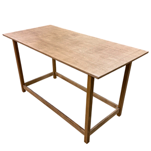 {{photo.Alt || photo.Description || 'Большой разборный стол'}}