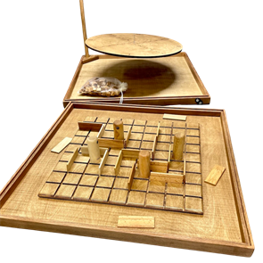 {{photo.Alt || photo.Description || 'Настольная игра из дерева Балансир и Коридор 2 в 1'}}